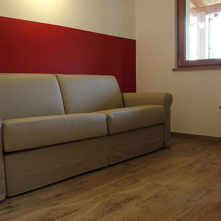 Residence Elettra Crone ภายนอก รูปภาพ