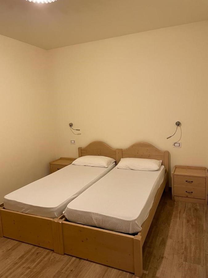 Residence Elettra Crone ภายนอก รูปภาพ