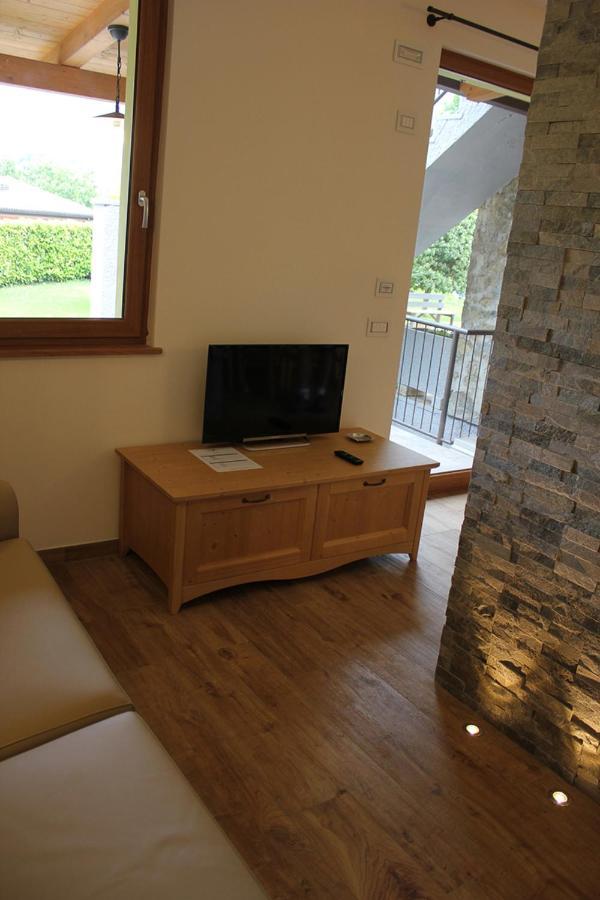 Residence Elettra Crone ภายนอก รูปภาพ